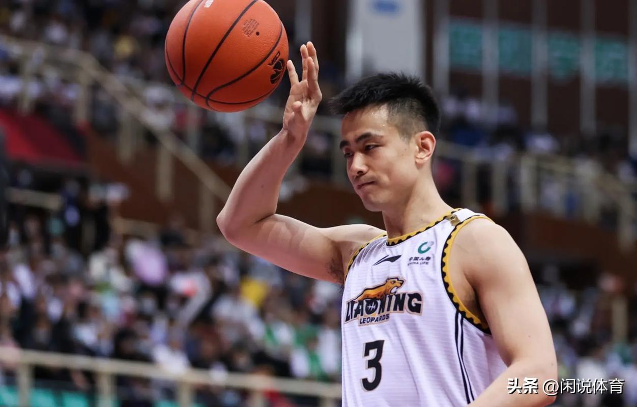 足球买球的APP广厦男篮内部会议纪要流出——清晨回应争议，CBA常规赛使命明确，临场指挥获称赞的简单介绍