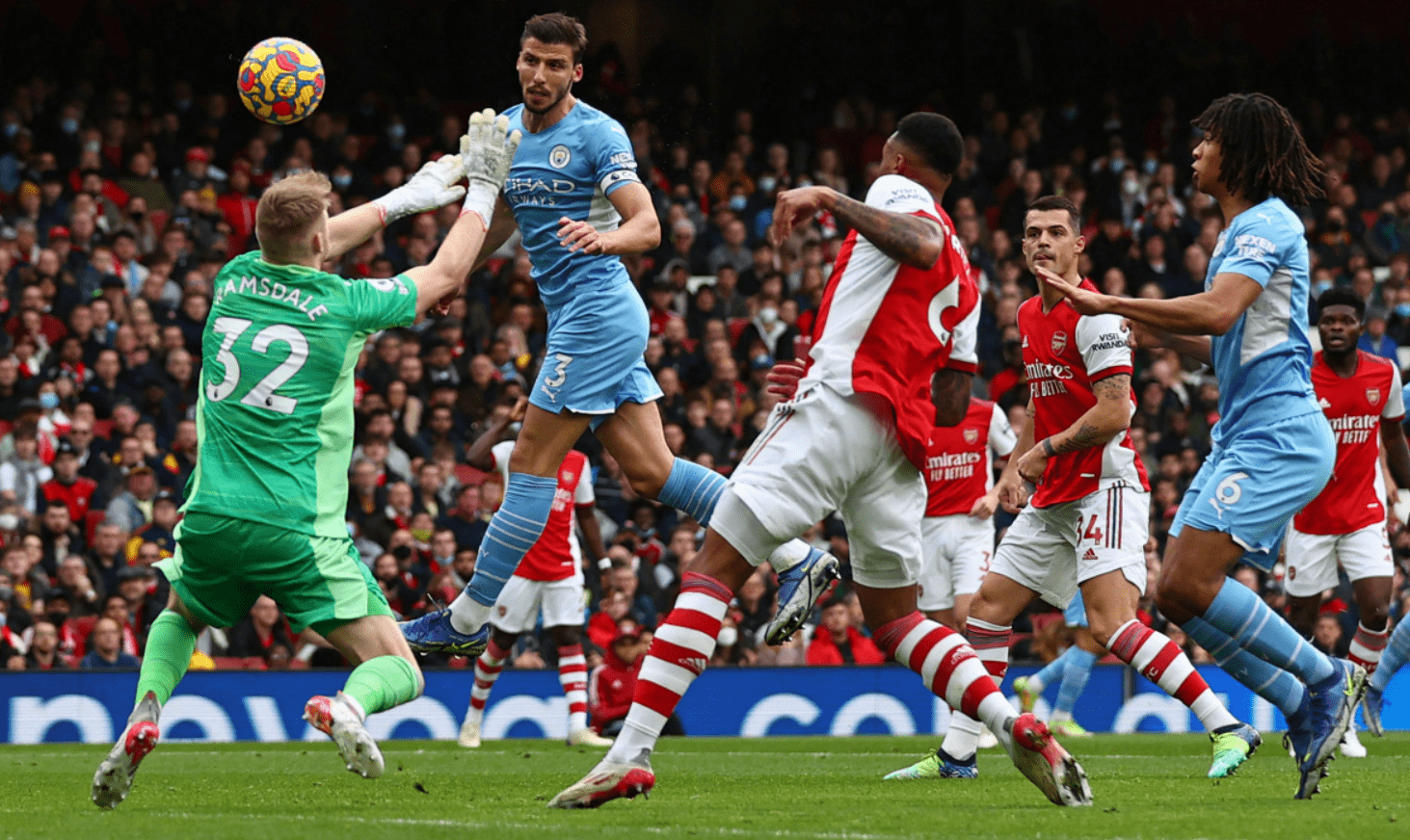 从关键时刻里尔门线救险到风云突变武汉三镇赛前调整名单，底特律活塞门线救险备战社区盾的简单介绍